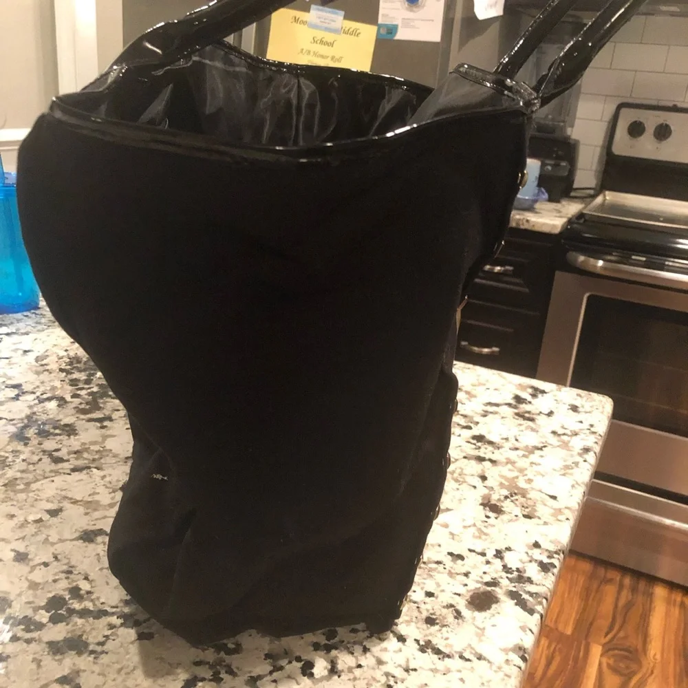 Victoria’s Secret Dubai Large VS black canvas tote - Picture 6 of 10